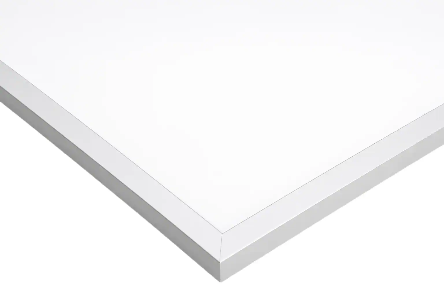 Detail svítící plochy LED panelu 600x600mm s nízkým oslněním a rovnoměrným rozptýlením světla